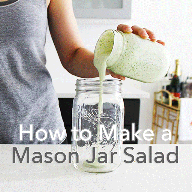 How to make a mason jar salad - tips for adding more fruits and vegetables to your diet!