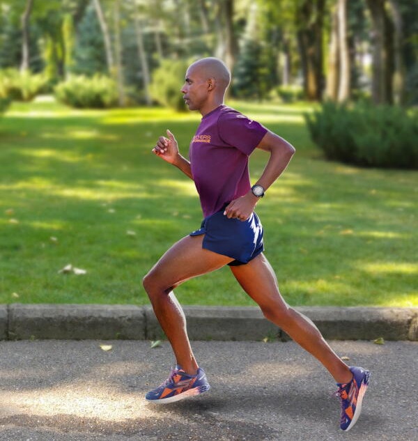 elite runner stride