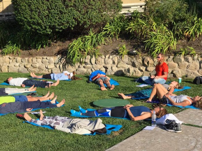 Meditating with Run Mindful Retreats