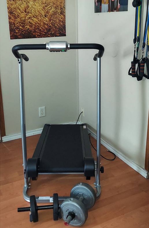 manual treadmill vs motorized for workout
