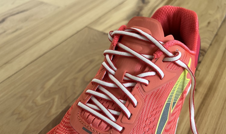 Heel Lock Lacing