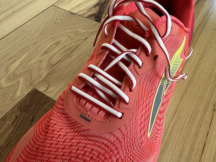 Lacing for Toe Pain